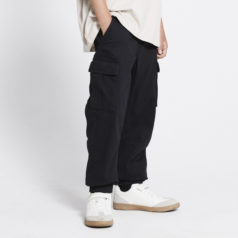 Cargo pants "Aurelius star" Black 2